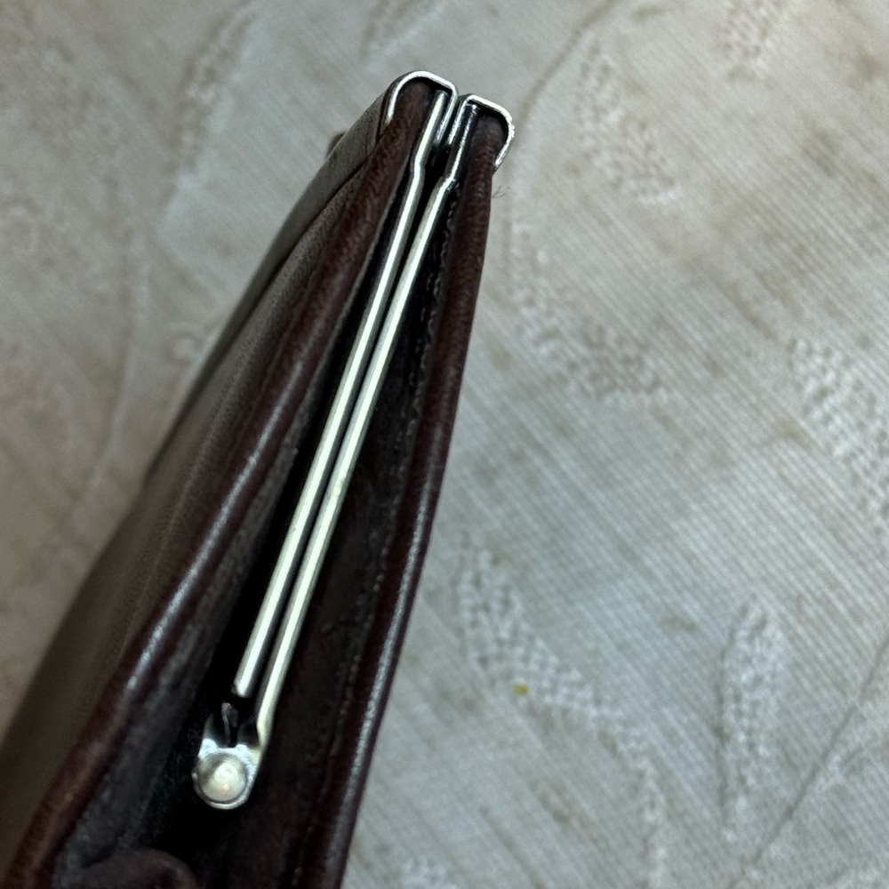 Fossil 1954 Heritage Leather Kiss-Lock Coin Purse Wallet Brown 30th Ann. - Picture 7 of 12